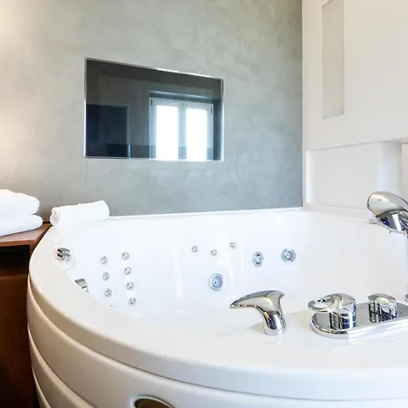 Citta Studi Terrace With Jacuzzi - Collection מילאנו